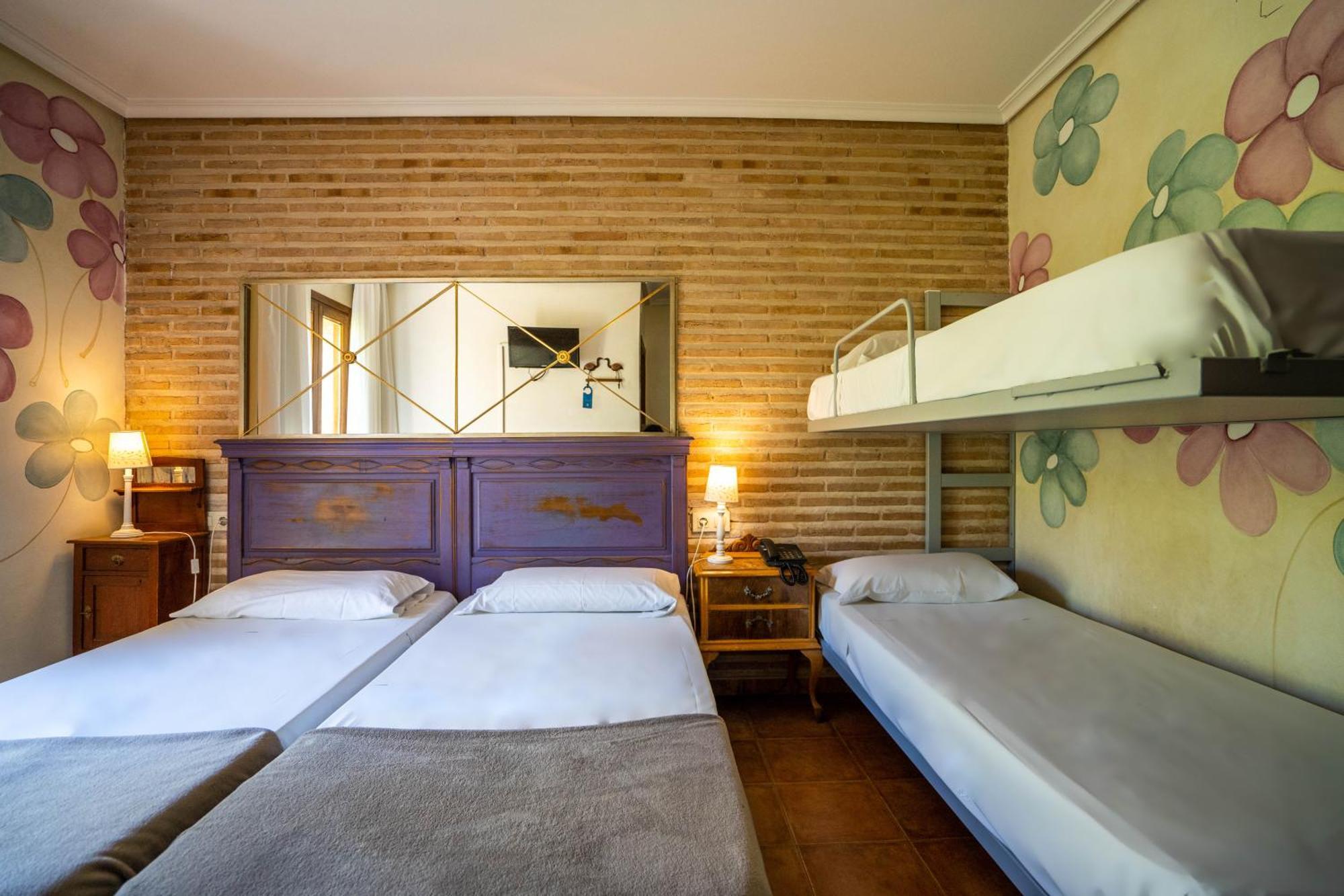 Yit Puerta Bisagra Hotel Toledo Exterior photo